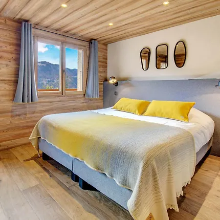 5★, 15 Pers, Piscine Interieure, Vue Montagnes, 7 Ch, Terrasse, Animaux Acceptes Chalet La Clusaz