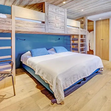 Chalet 5★, 15 Pers, Piscine Interieure, Vue Montagnes, 7 Ch, Terrasse, Animaux Acceptes La Clusaz